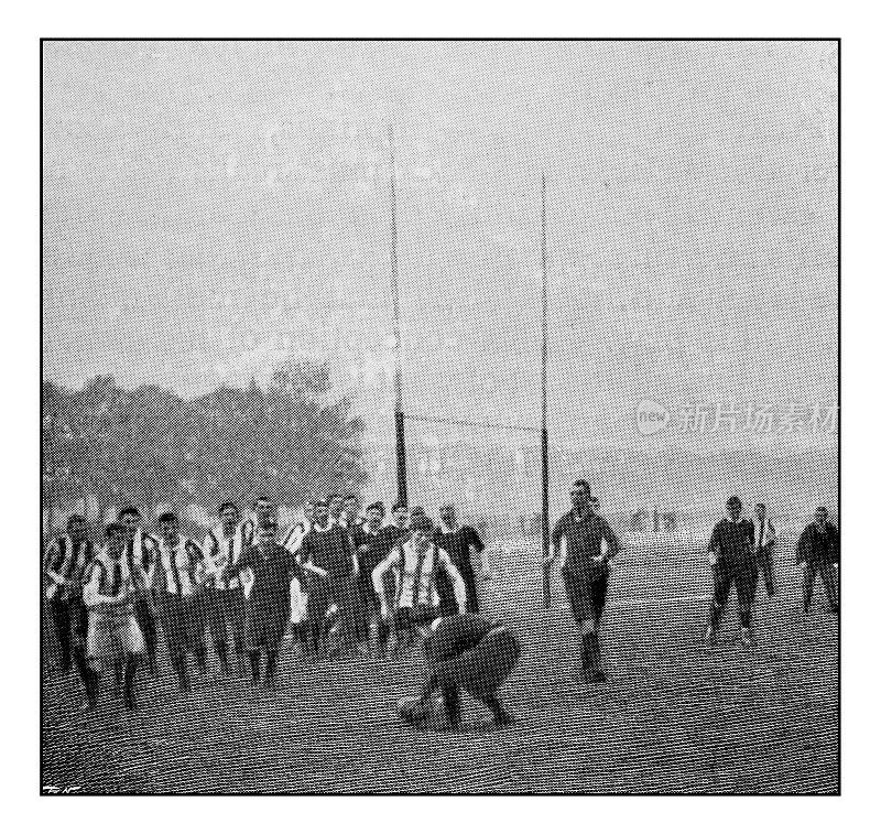 爱好和运动:足球/橄榄球的古董点印照片